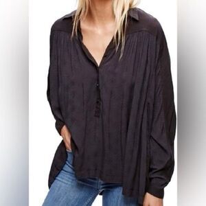 FREE PEOPLE  Lovely Day Oversized Boho Flowy Button Down Shirt Black Small S